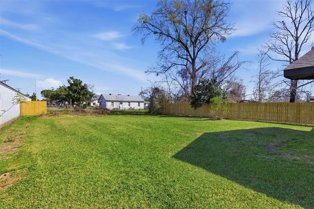 628 Urban Street, Sulphur, LA 70663