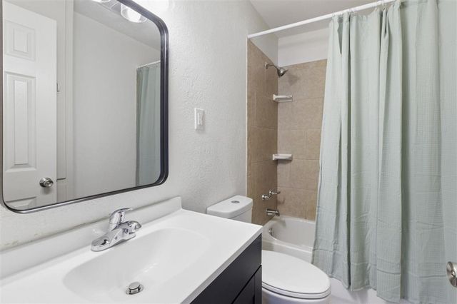 628 Urban Street, Sulphur, LA 70663