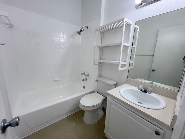 1881 NW 96th Ter 7C, Hollywood, FL 33024