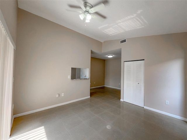 1881 NW 96th Ter 7C, Hollywood, FL 33024