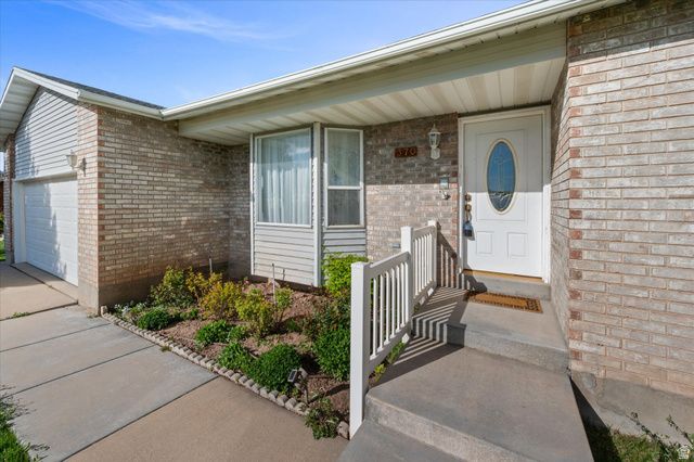 370 W 5600 S, Washington Terrace, UT 84405