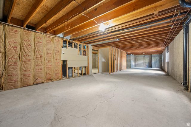 370 W 5600 S, Washington Terrace, UT 84405