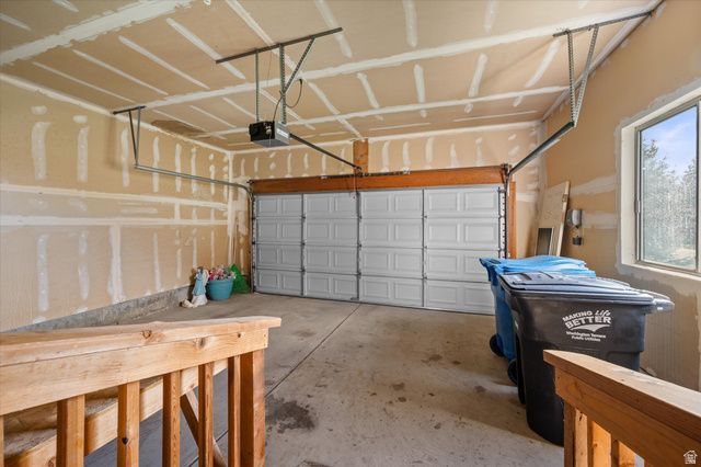 370 W 5600 S, Washington Terrace, UT 84405
