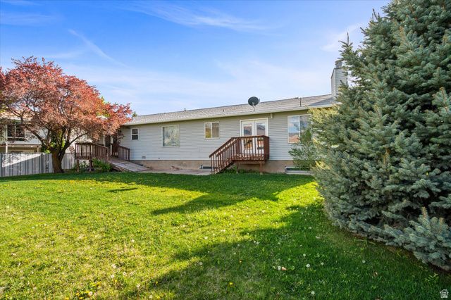 370 W 5600 S, Washington Terrace, UT 84405