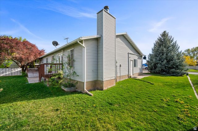 370 W 5600 S, Washington Terrace, UT 84405