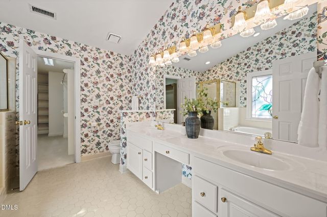 315 Hardscrabble Drive, Hillsborough, NC 27278