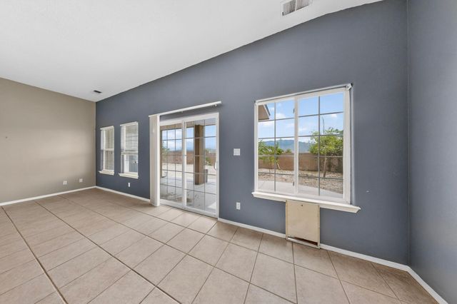 7296 Assisi Hills Road NE, Rio Rancho, NM 87144