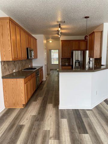 9701 Spring Drive, Frisco, TX 75035