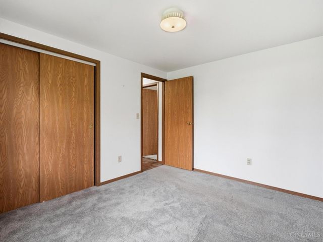 47 Lawnview Drive, Wilmington, OH 45177