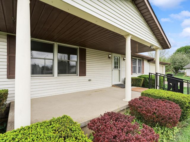 47 Lawnview Drive, Wilmington, OH 45177
