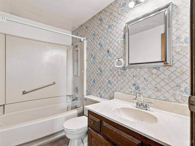 47 Lawnview Drive, Wilmington, OH 45177