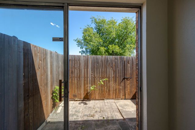 3801 14th Street 403, Plano, TX 75074