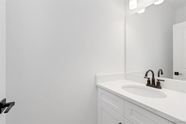 50627 Elsey Street, New Baltimore, MI 48047