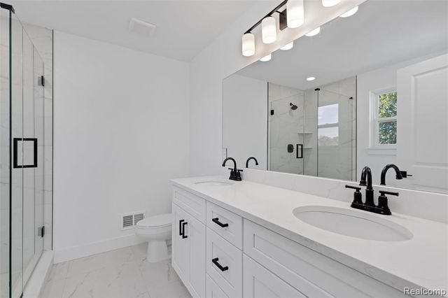 50627 Elsey Street, New Baltimore, MI 48047