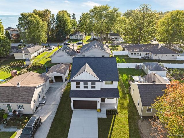 50627 Elsey Street, New Baltimore, MI 48047