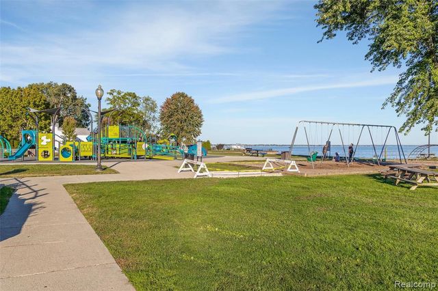 50627 Elsey Street, New Baltimore, MI 48047