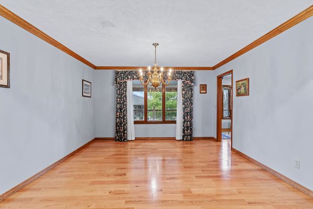 5112 S Hampton Avenue, Springfield, MO 65810