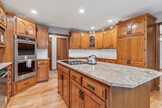 5112 S Hampton Avenue, Springfield, MO 65810