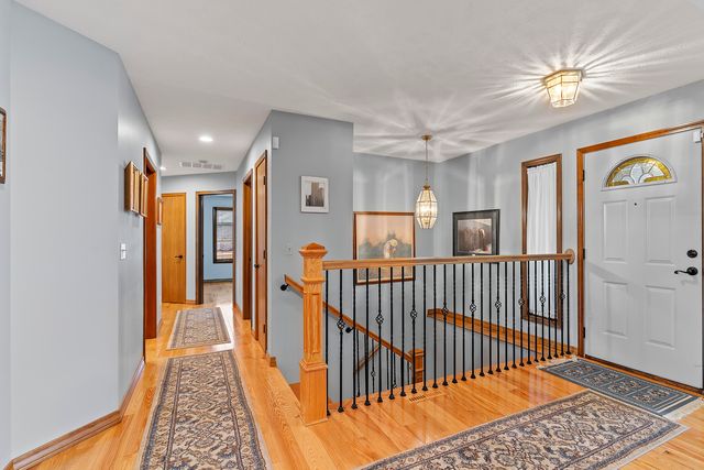 5112 S Hampton Avenue, Springfield, MO 65810