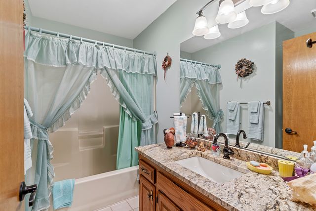 5112 S Hampton Avenue, Springfield, MO 65810