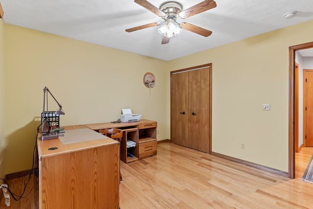 5112 S Hampton Avenue, Springfield, MO 65810