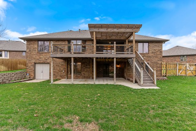 5112 S Hampton Avenue, Springfield, MO 65810