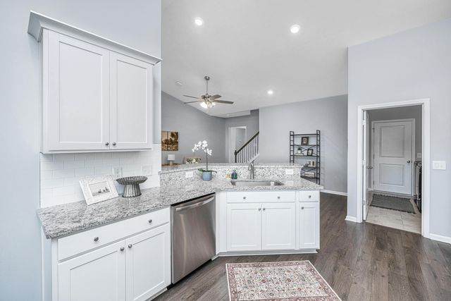 226 Firewheel Court, Summerville, SC 29486