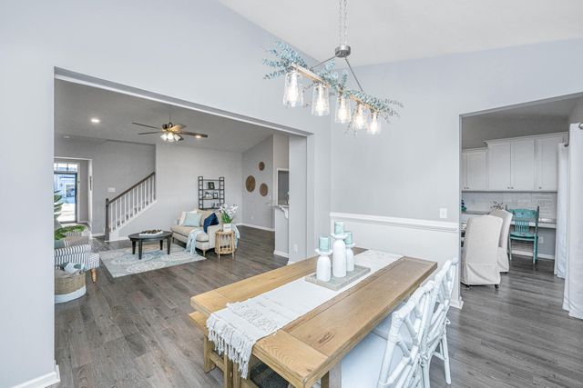 226 Firewheel Court, Summerville, SC 29486