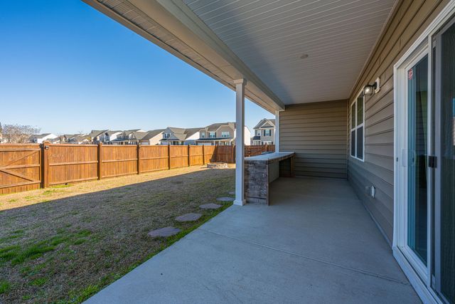 226 Firewheel Court, Summerville, SC 29486