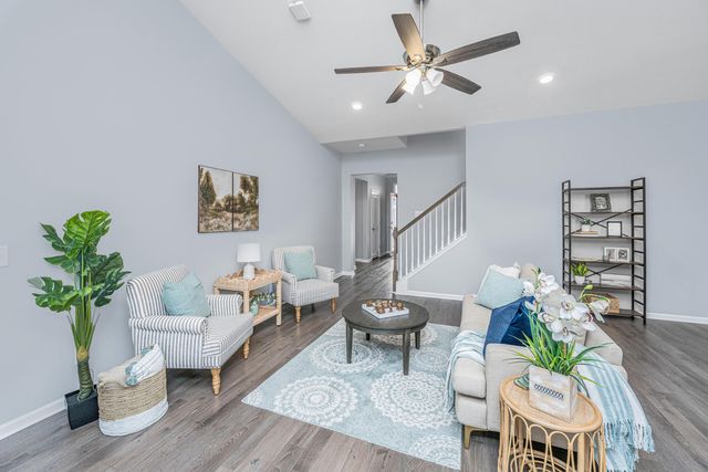 226 Firewheel Court, Summerville, SC 29486