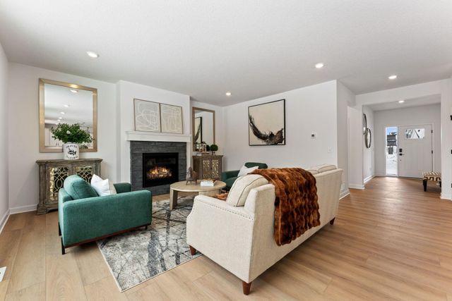 1918 Timber Lane, Carver, MN 55315