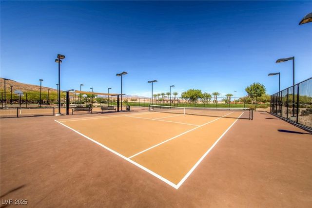 5662 Oak Bend Drive, Las Vegas, NV 89135