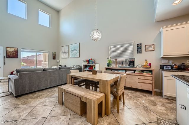 5662 Oak Bend Drive, Las Vegas, NV 89135