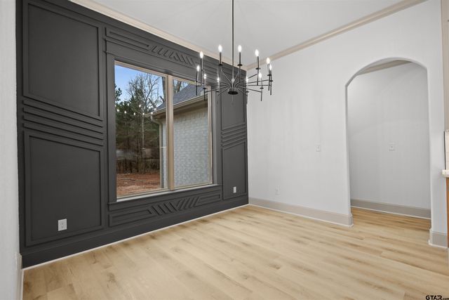 19429 Cedarpark Pl, Lindale, TX 75771