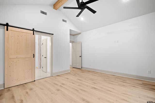 19429 Cedarpark Pl, Lindale, TX 75771