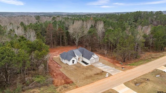 19429 Cedarpark Pl, Lindale, TX 75771