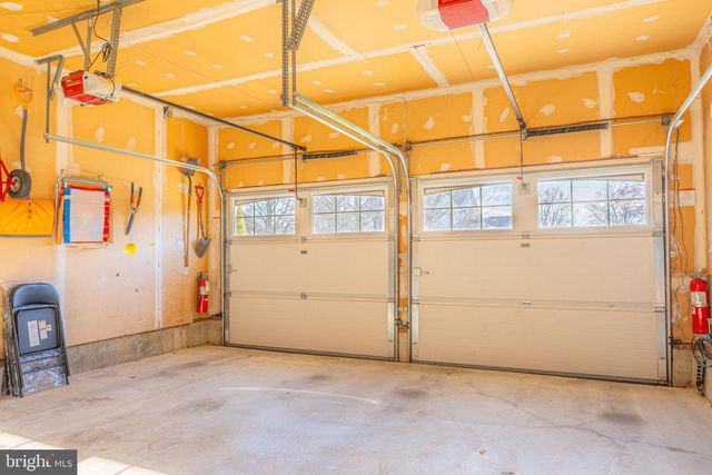 607 APPLE DR, Mullica Hill, NJ 08062