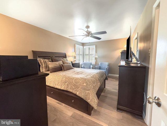 607 APPLE DR, Mullica Hill, NJ 08062