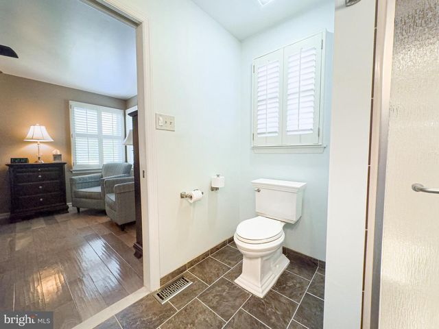 607 APPLE DR, Mullica Hill, NJ 08062