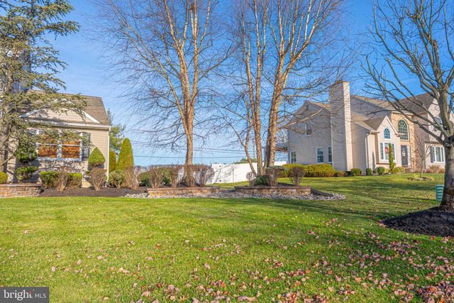 607 APPLE DR, Mullica Hill, NJ 08062