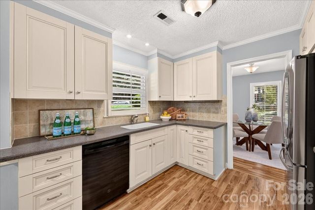 2624 Lawton Bluff Road, Charlotte, NC 28226