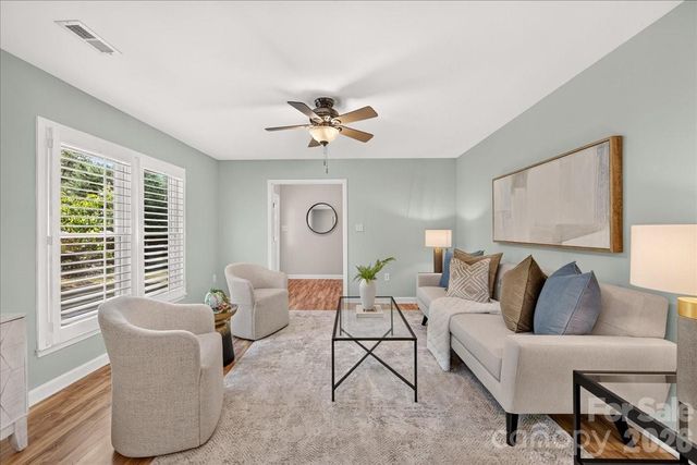 2624 Lawton Bluff Road, Charlotte, NC 28226
