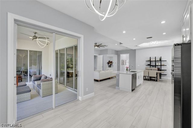 16143 Parque LN, Naples, FL 34110