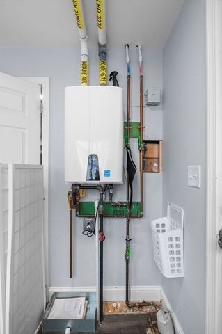 15-R Argyle St, Revere, MA 02151