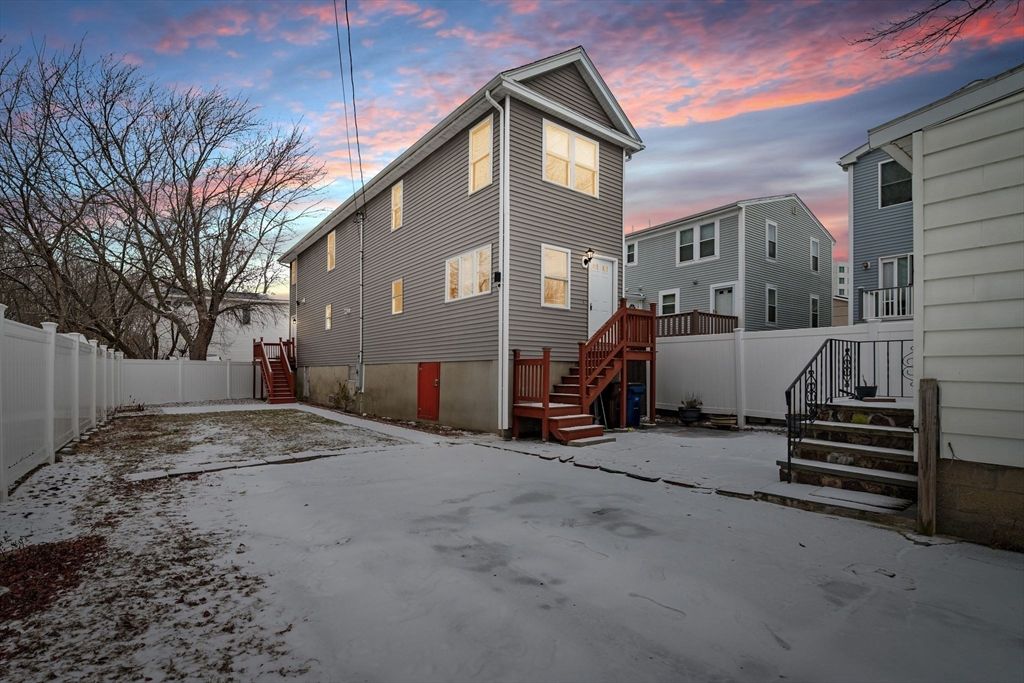 15-R Argyle St, Revere, MA 02151