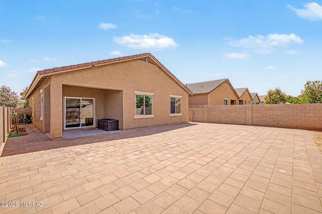 6716 S May Fly Drive, Tucson, AZ 85757