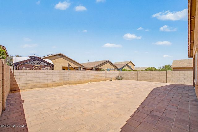 6716 S May Fly Drive, Tucson, AZ 85757