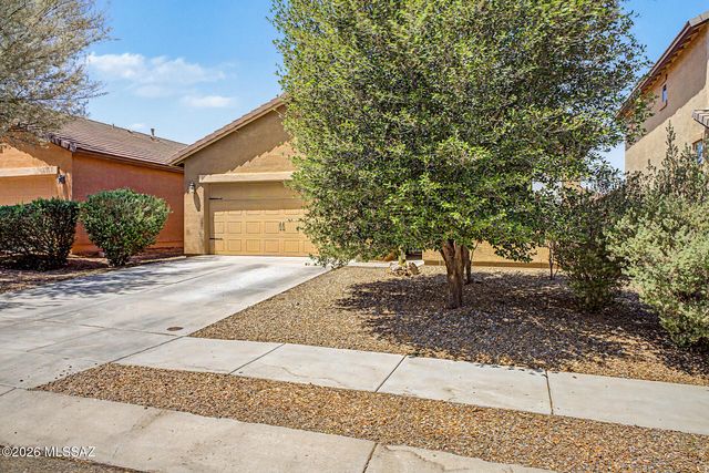 6716 S May Fly Drive, Tucson, AZ 85757
