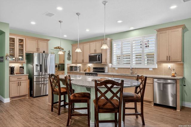 13059 salty, San Antonio, TX 78253