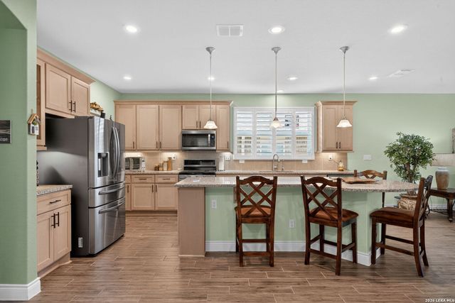 13059 salty, San Antonio, TX 78253